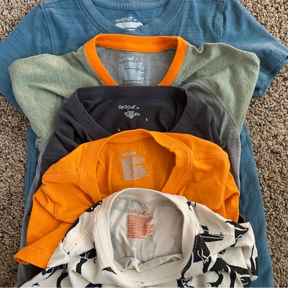 Cat & Jack T-shirts - Picture 5 of 6